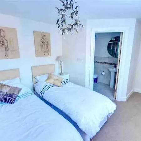 Seagull-Charming Two Bed Ground Floor Retreat, Can Sleep 6 Scarborough Exterior foto